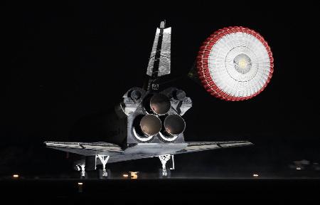 US space shuttle Endeavour back from mission