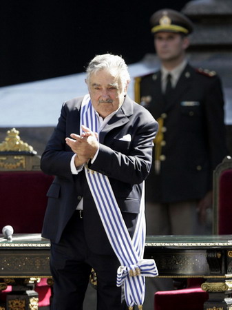 Mujica sworn in as president of Uruguay