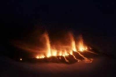 Iceland fears 2nd, even larger volcanic eruption