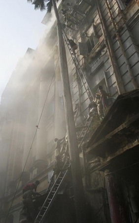 Death toll in Indian city fire reaches 24