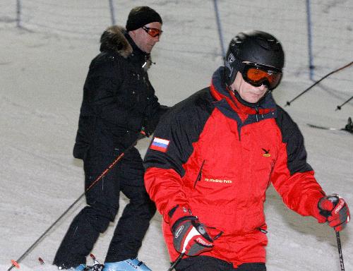Medvedev, Putin ski together
