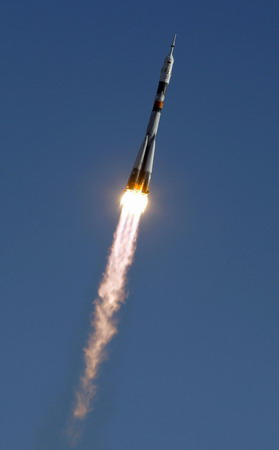 Russia launches manned spacecraft to ISS