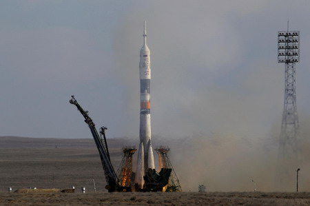 Russia launches manned spacecraft to ISS
