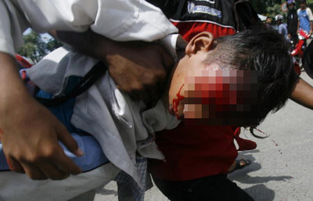 Tomb protest turns deadly in Indonesia's Jakarta