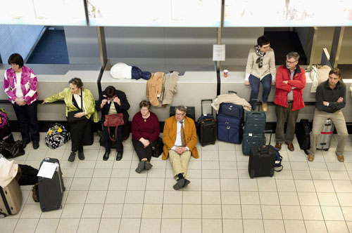 Iceland's volcanic ash halts flights across Europe