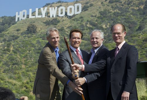 Playboy's Hugh Hefner helps rescue Hollywood sign