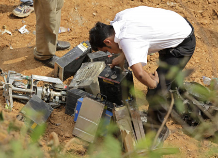 Black box found after fiery India plane crash