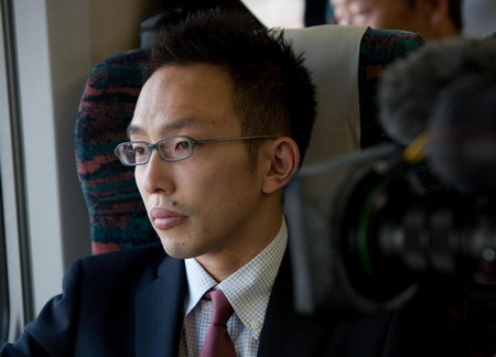 Australia takes Japan to Hague court on whaling