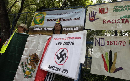 Arizona's immigration law sparks big rallies