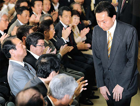 Japan's PM quits as poll ratings dive