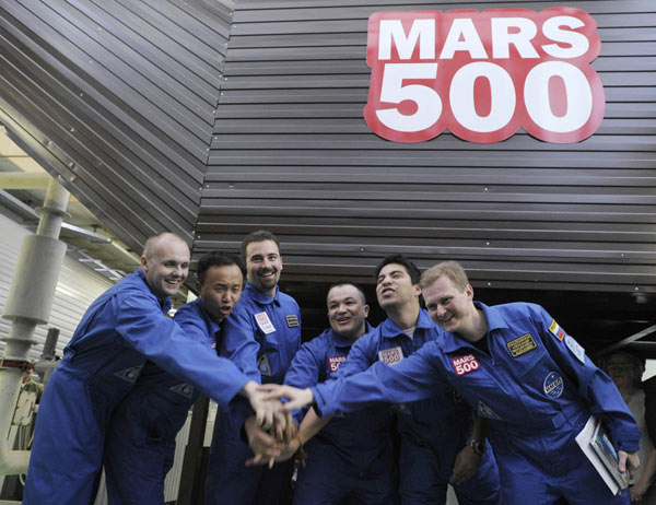 Scientists begin 520-day Mars mission simulation