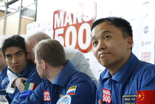 Scientists begin 520-day Mars mission simulation