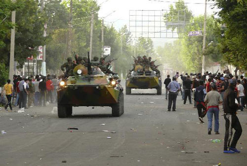 Kyrgyzstan's unrest exposes heavy political jockeying