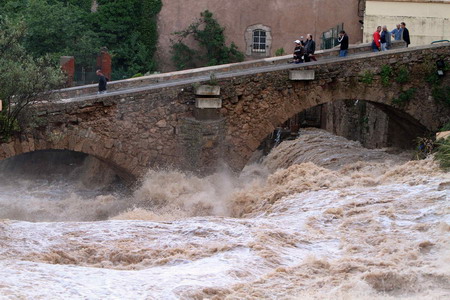 15 killed in French flash floods; 12 missing