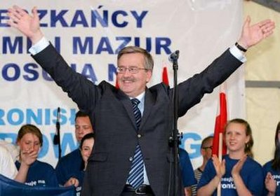 Poles pick successor to president killed in crash