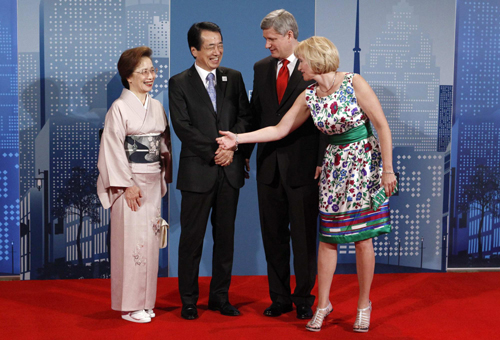 Japan's first lady tells of home life