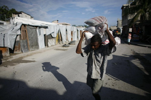 5 killed as storm blasts through Haiti tent camps