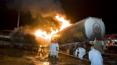 Gunmen attack NATO supply trucks in Pakistan
