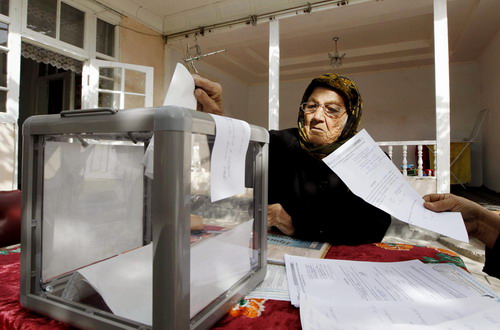 No party can win absolute majority in Kyrgyz election