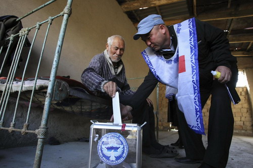No party can win absolute majority in Kyrgyz election