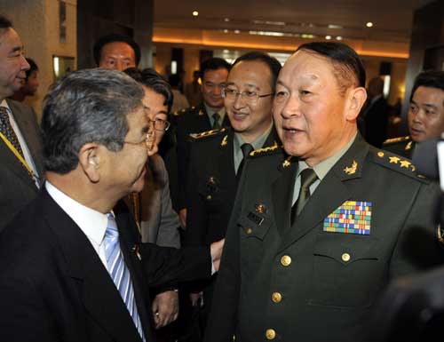 Defense envoy warms Tokyo ties