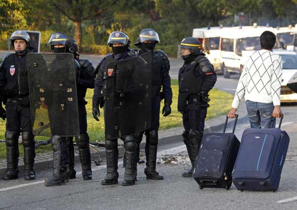 French protesters block Marseille airport