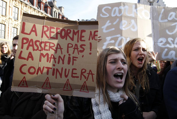 Clashes, protests in French tensions over pensions