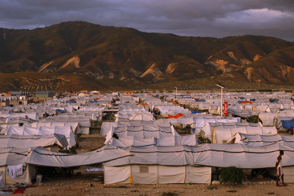 Confusion, fear as Haiti camps evacuate for storm