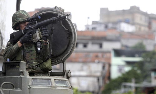 Brazilian Army joins Rio police in war against drug gangs