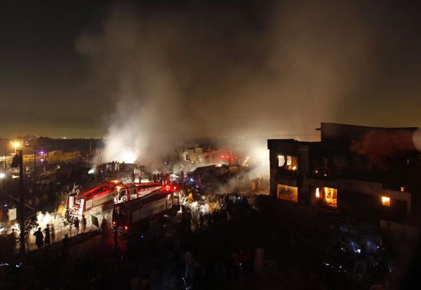 Cargo plane crashes in Karachi residential area