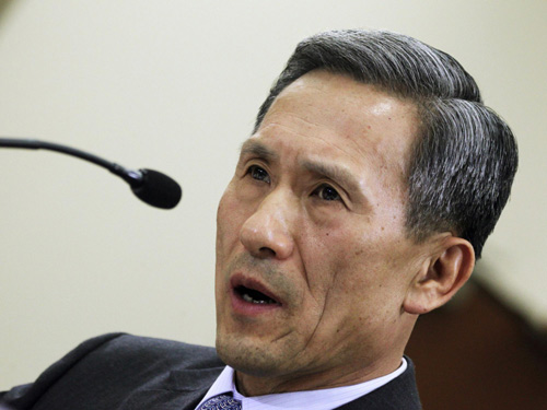 ROK formally appoints new defense minister
