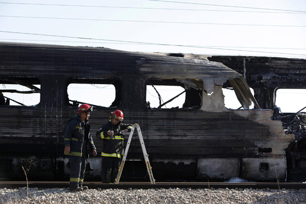 Fire on train in Israel injures dozens