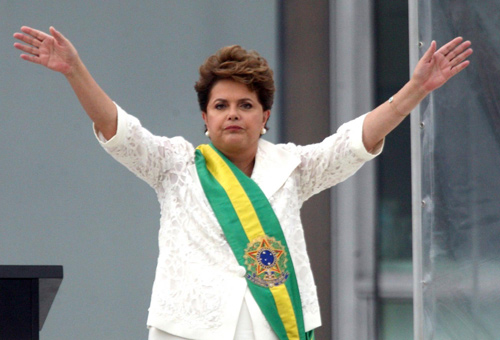 Brazil bids farewell to Lula as Rousseff steps in