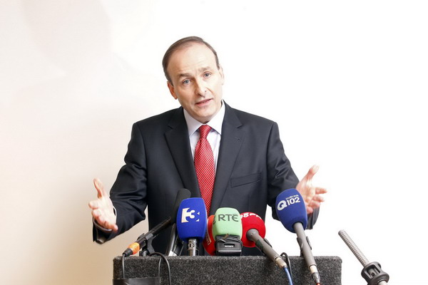 Irish govt says no ministers back foreign minister