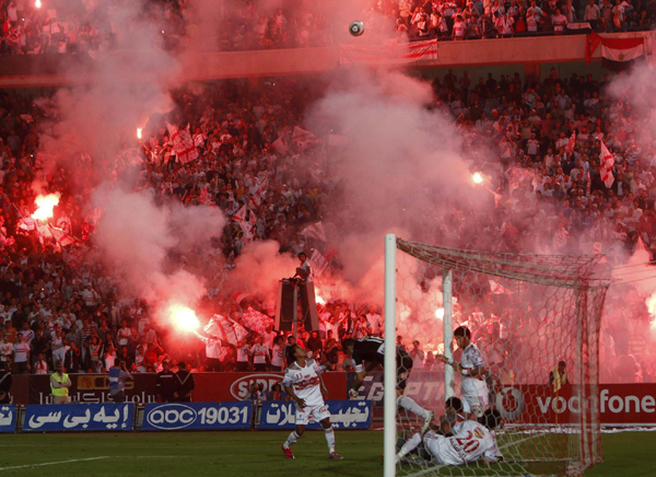 Zamalek fans invade pitch, match abandoned