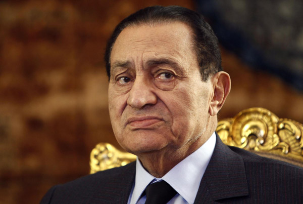 Mubarak, two sons detained for 15 days