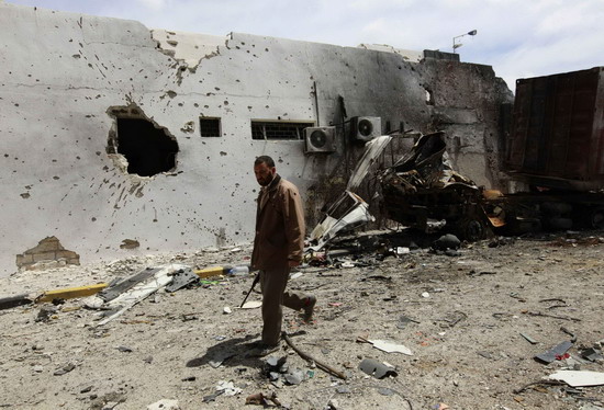 US deploys armed Predator drones in Libya