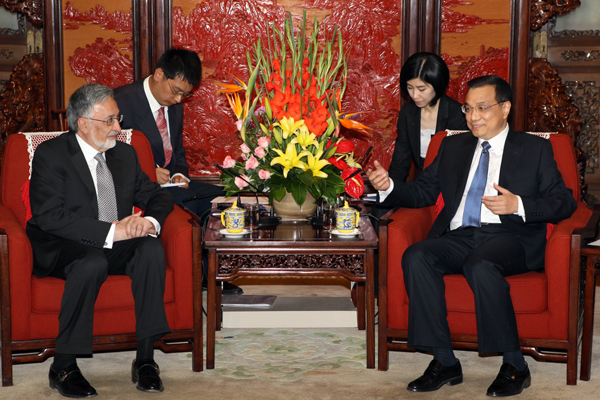 Afghanistan eyes reconstruction