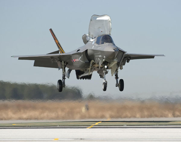 Israel sticks to F-35 despite possible lag to 201