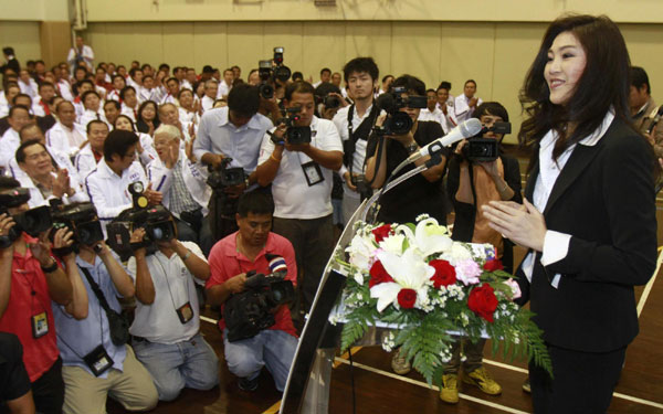 Thaksin's sister to compete for Thai PM