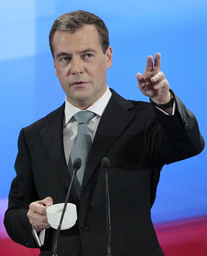 Medvedev: Too early to decide 2012 run