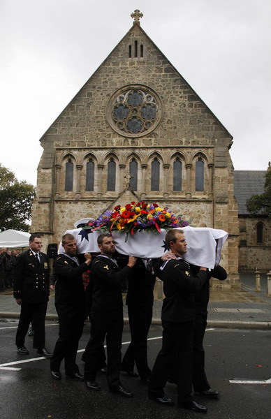 Last WWI veteran laid to rest in military funeral