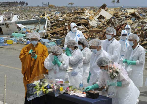 Nuke town residents allowed 2-hour visit back home