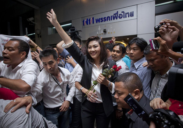 Thaksin party wins Thai election by a landslide