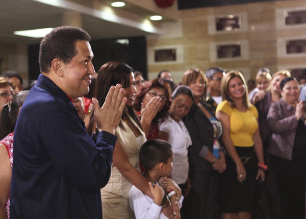 Venezuela's Chavez expects chemo or radiation