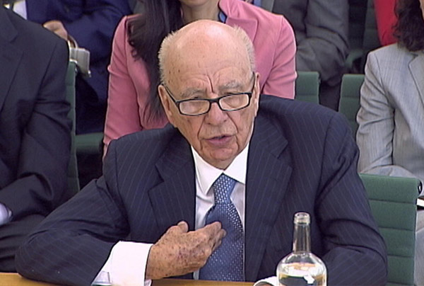 Murdoch spars with lawmakers in hearing