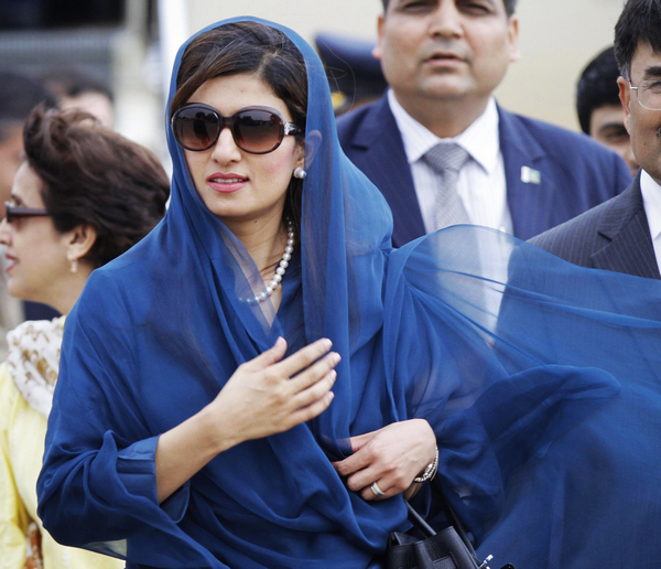 India, Pakistan see progress in resumed talks