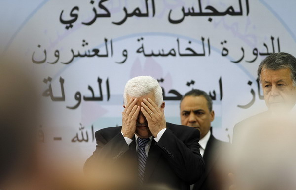 PLO backs Abbas' UN membership efforts