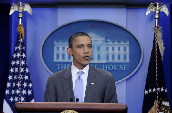US President Barack Obama delivers remarks on the debt ceiling crisis ...