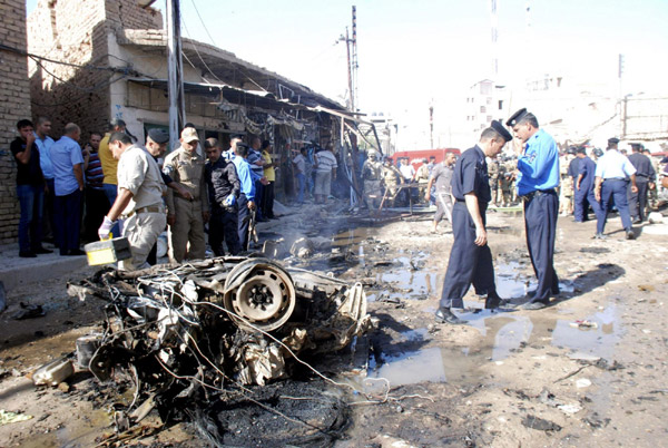 Bomb attacks kill at least 60 in Iraq
